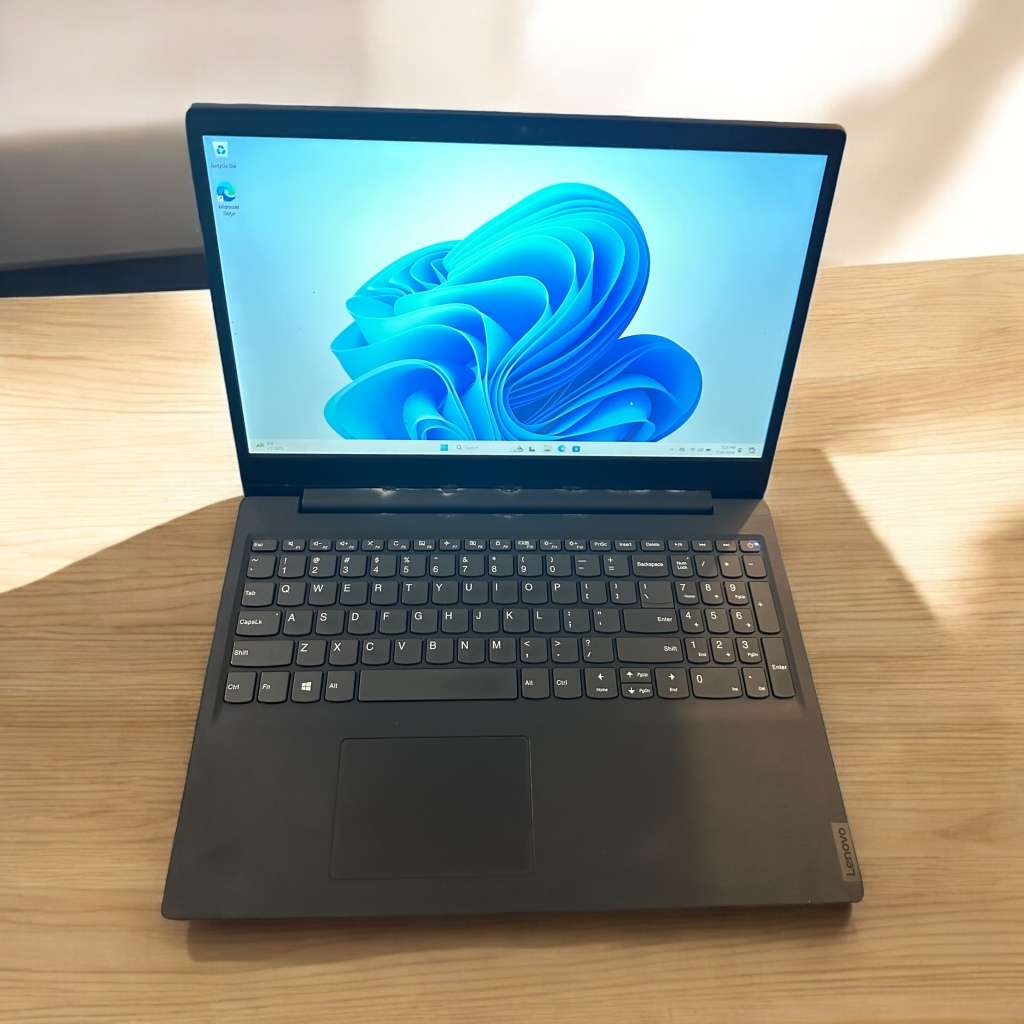 LENOVO V15-IIL CORE I5 10TH GEN 12GB RAM 250GB NVME SSD FHD DISPLAY PLEASE READ