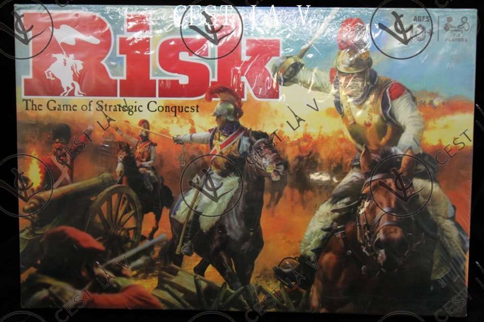 RISK ! BOARD GAMES