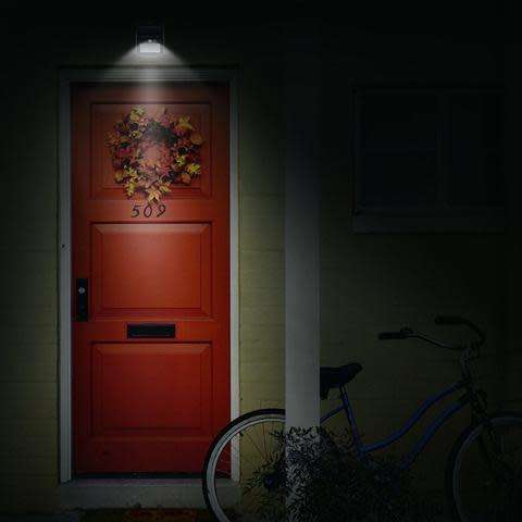 SOLAR - SENSOR WALL LIGHT