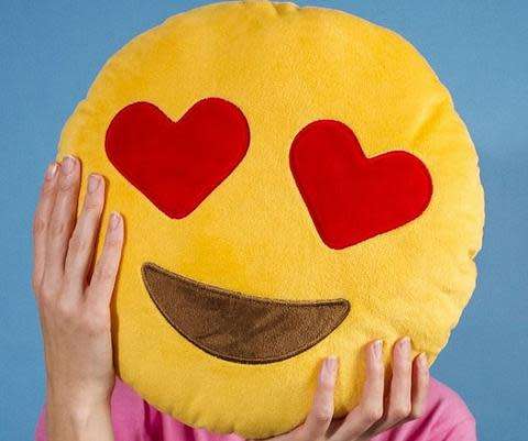 CUTE EMOJI PILLOW
