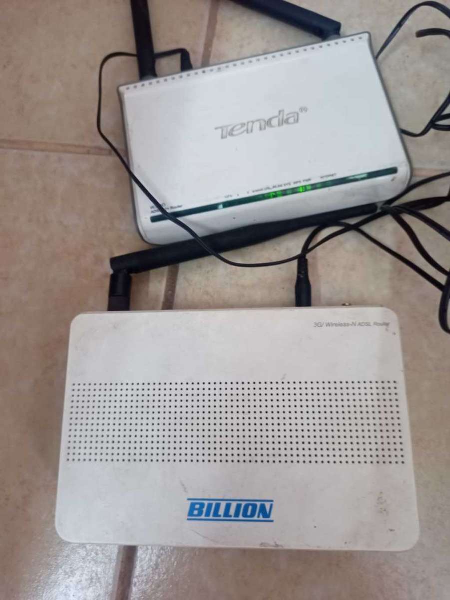 4 x modems sold as one lot