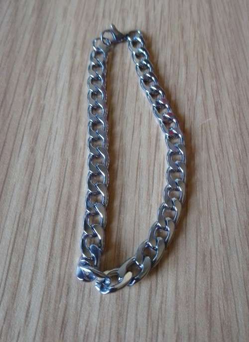 Mens Stainless Steel 22cm curb Bracelet 7mm width