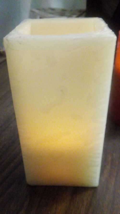 Flameless Candles - Wax Candles with LED light - Ivory Square shape