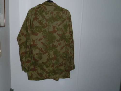 KOEVOET Cammo Shirt in perfect condition (size Large)