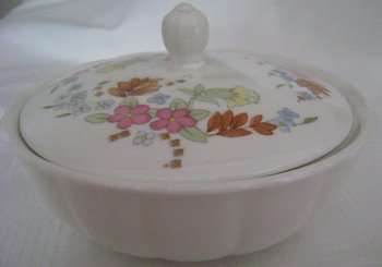 Wedgwood Bone China  Large Trinket  Box
