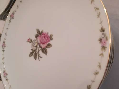 Noritake Dinner Service 56 piece