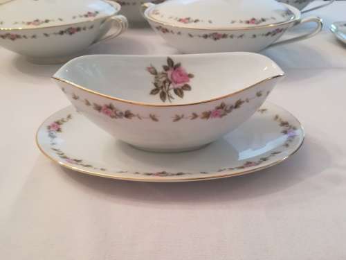 Noritake Dinner Service 56 piece