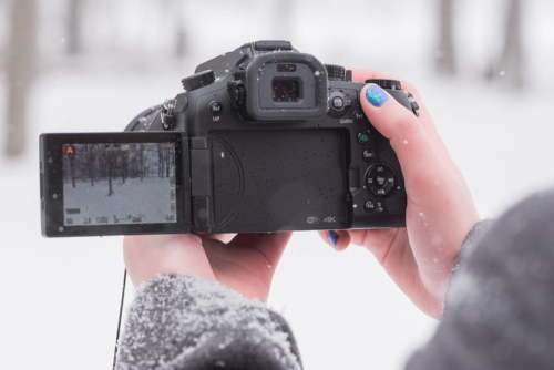 Panasonic Lumix DMC-FZ2000.."MAGNIFICENT AS NEW"