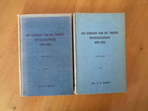Die Oorsake van die Tweede Vryheidsoorlog 1899-1902. Twee bande deur G.D. Scholtz. [SA pos gratis]