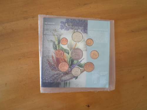 South Africa 1997 The Arum Lily Circulation Coins.  [Price does not include postage]