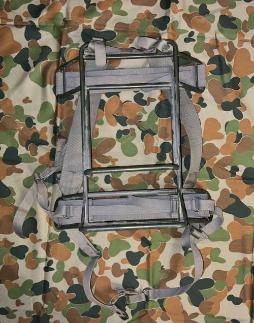 SADF Radio frame pack