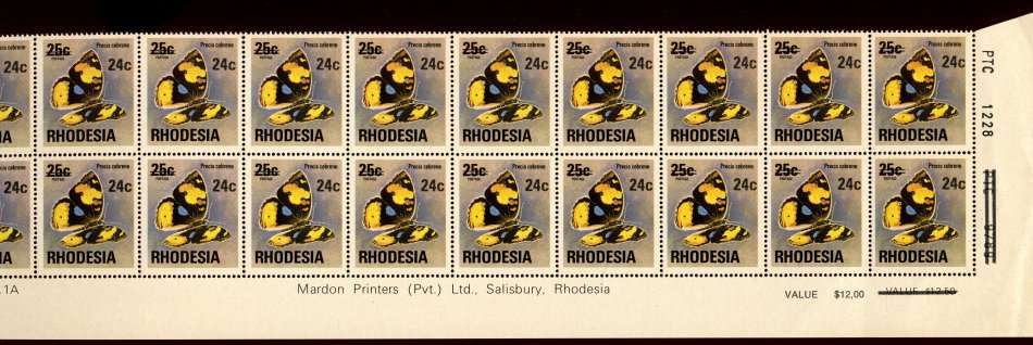 Rhodesia - Set of 3 Double Bottom Rows 1A - 24c on 25c To Long for Scanner 1976 - MNH
