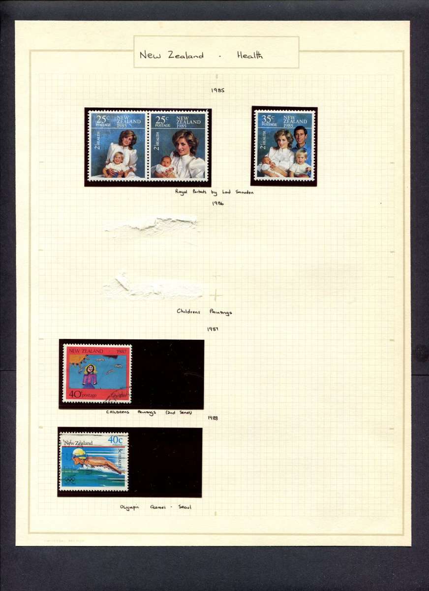 New Zealand - 105 Stamps (mint stamps mounted) + 1 Cover Mounted(Hinged) on 11 Album Pages