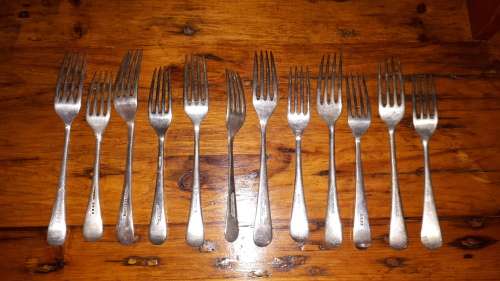 12 VINTAGE SILVER PLATED FORKS: 6 Dinner Forks and 6 Entre/Salad Forks