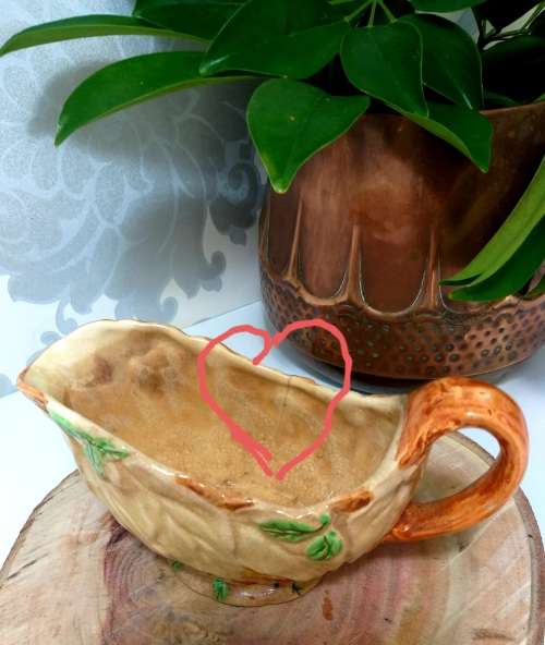 1950s Vintage Brentleigh Ware Ceramic Gravy / Sauce Boat  Leaf Design