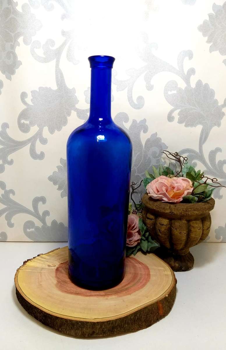 Stunning Large Cobalt Blue 1 Litre Bottle