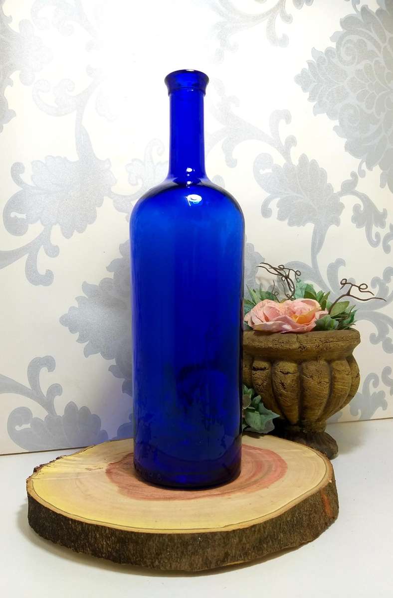 Stunning Large Cobalt Blue 1 Litre Bottle