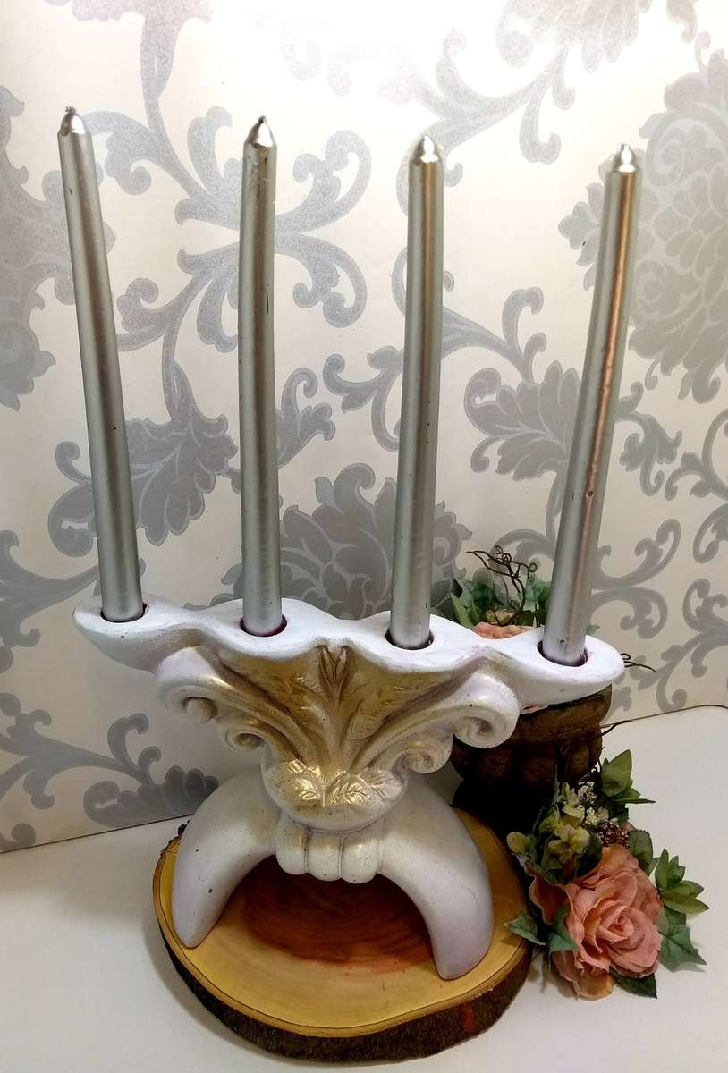 Large Ceramic Heavy 4 Candle Holder In Soft Grey & Rose Gold Almost In Fleur-de-lis Pattern