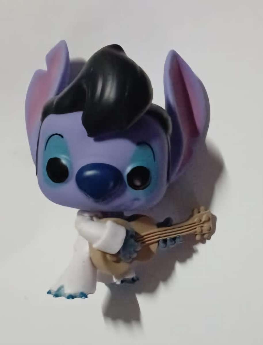Vinyl Action Figure - Stitch Elvis