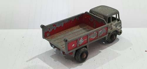 Matchbox Lesney No. 3 Bedford 7 1/2 Ton Tipper