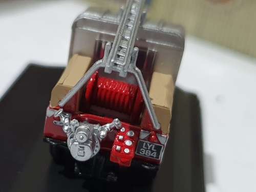 Oxford 1:76 Land Rover Series 1 Fire Tender