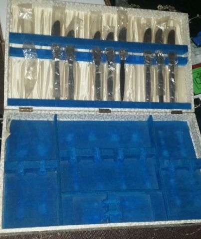 ANTIQUE CUTLERY BOX SET (VERY OLD)