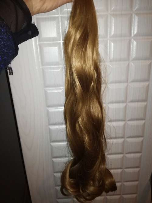 BRAND NEW 8 PIECE CLIP IN HAIR EXTENSIONS
