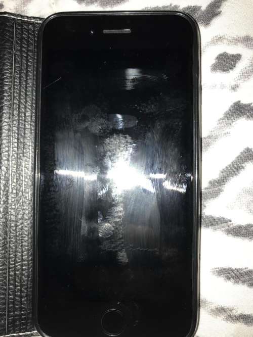 iPhone 7 128gb Please Read