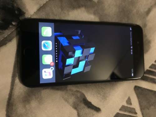 iPhone 7 128gb Please Read