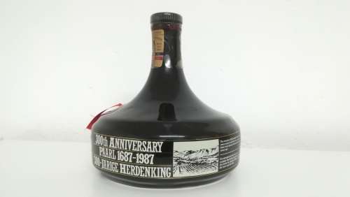 Monis 1961 Vintage Port 300th Anniversary