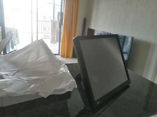 LG TOUCH SCREEN MONITOR - 17MB15T