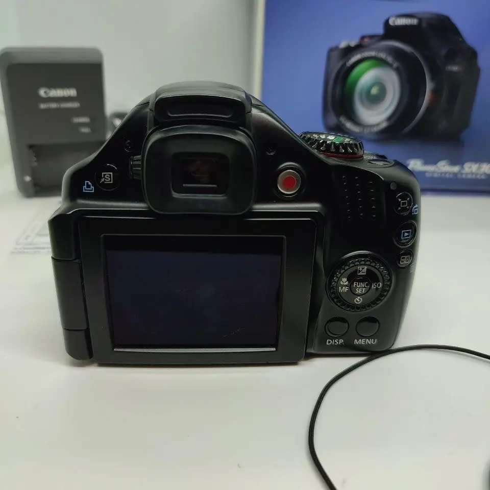 Canon SX30IS 14.1MP Digital Camera with 35x Wide Angle Optical Image Stabilized Zoom and 2.7 Inch