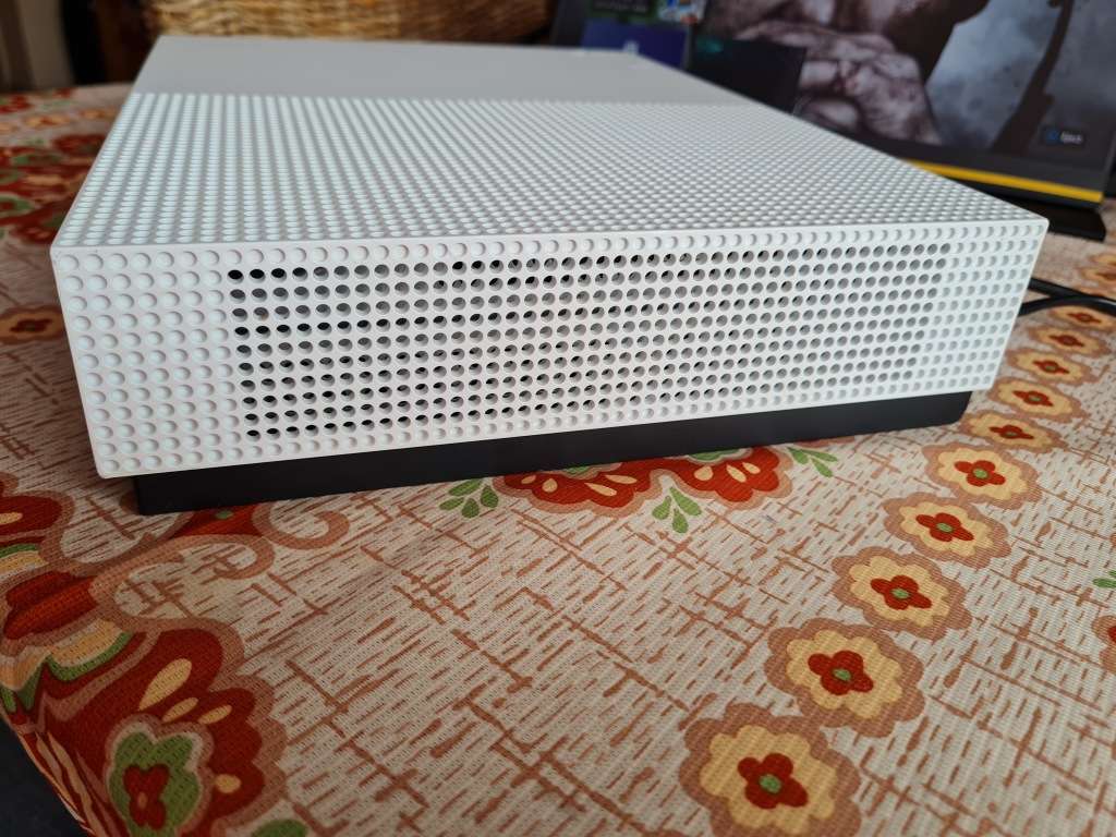 MICROSOFT XBOX ONE S, 1 TB (CONSOLE ONLY) - Fully Tested and working 100%