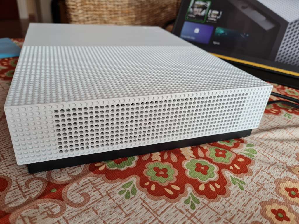 MICROSOFT XBOX ONE S, 1 TB (CONSOLE ONLY) - Fully Tested and working 100%