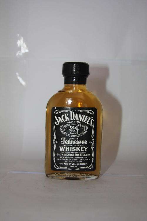 Jack Daniels Black Label (100ml)