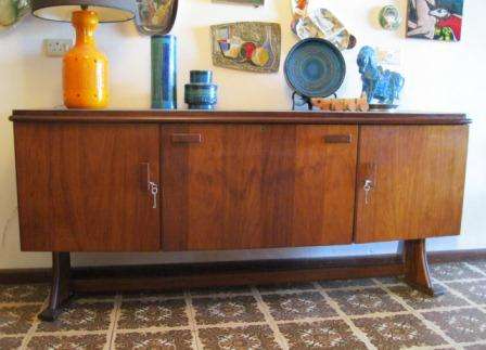 Large, retro, mid century sideboard (182 x 48 x 82 cm)