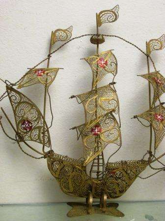 Large statement piece - Vintage finely detailed gilded filigree Portuguese galleon ship