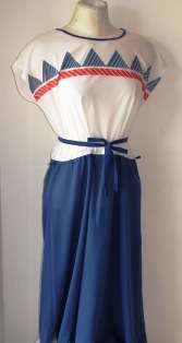 Vintage 1970s dress, size large