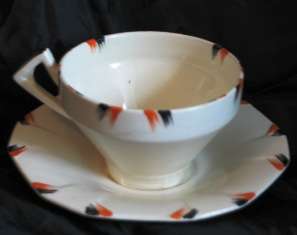 Art Deco, Alfred Meakin "Marigold" cup and saucer, "princess shape"