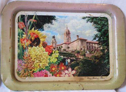 Retro 1950s tin tray with picture of the Union Buildings in Pretoria ( 31 cm x 44.5 cm )