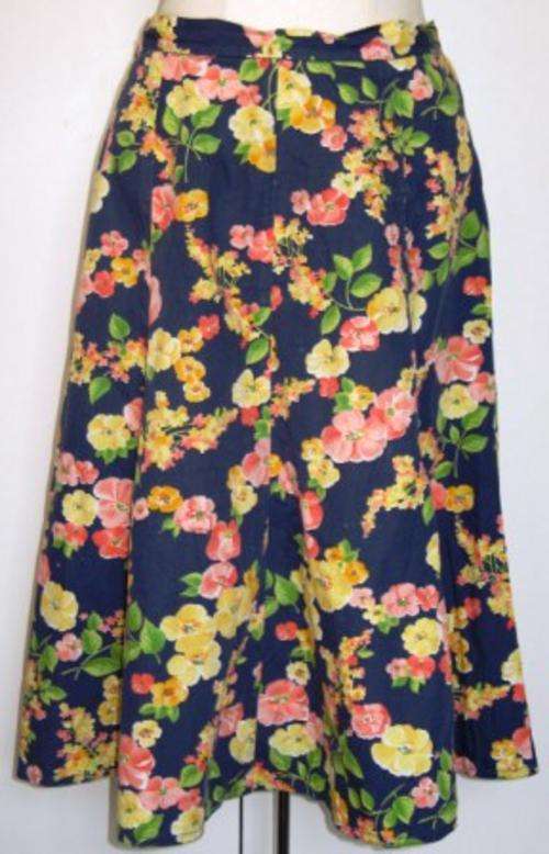 Vintage 1960s skirt, size: 16