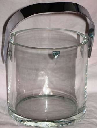 Large Orrefors, Sweden, Ice Bucket ( 22 x 15.5 x 14.5 cm )