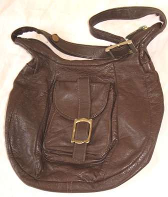 Vintage leather handbag ( 20 x 25 cm, strap: 50 cm )