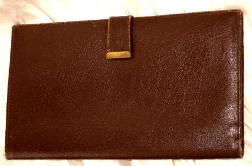 Vintage leather travel document wallet ( Reduced to clear - old stock, sale ends 01/03/2012 )