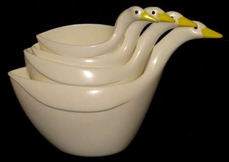 Set of 1970s, retro, plastic "flying ducks" measuring cups