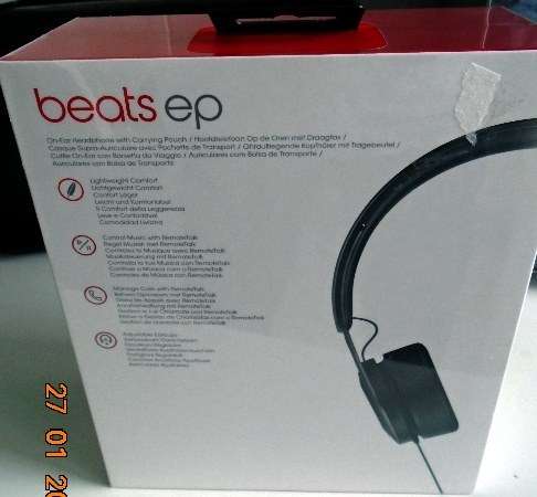 New in Sealed Box: Beats EP On-Ear Headphones by Dr Dre - Black