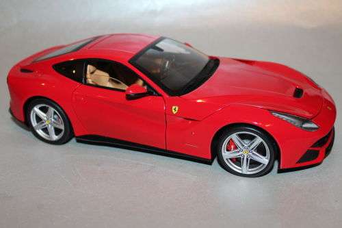 hotwheels elite ferrari F12
