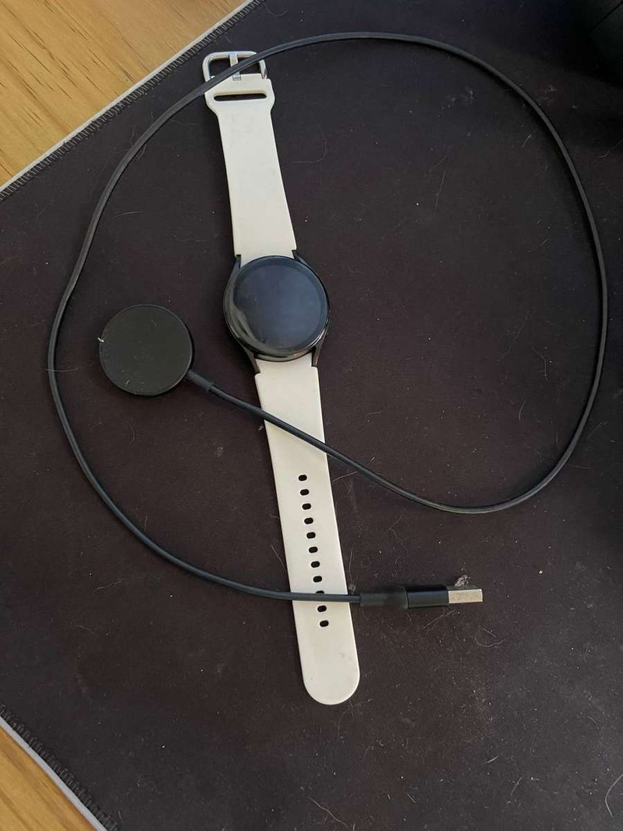 Samsung Galaxy Watch 4 (40mm Black)