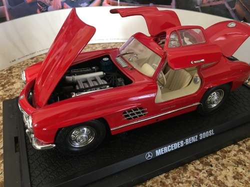 1955 Mercedes-Benz 300SL Gullwing, 1:18 - BARGAIN,  WOW