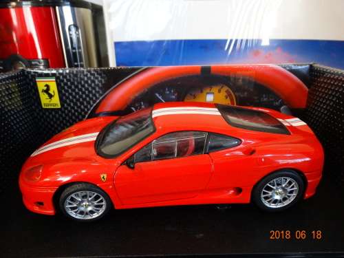 Ferrari - 1:18 - Group Set x 3 -  Diecast Car  - WOW, BARGAIN,  WOW- HOTWHEELS